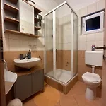 Marela Apartments 3* Drage
