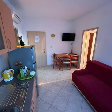 Πανσιόν Marela 3*
