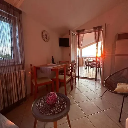 בית הארחה Marela